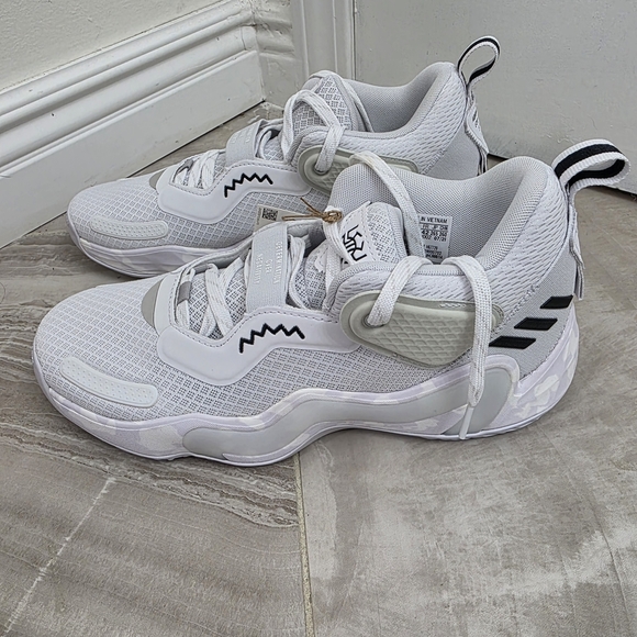 Adidas White and Black Sneakers with Chunky Silhouette - Picture 1 of 12